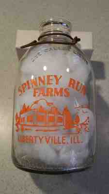 Spinney Run Farms Libertyville, ILL IL Illinois Round Pyroglazed Milk Bottle