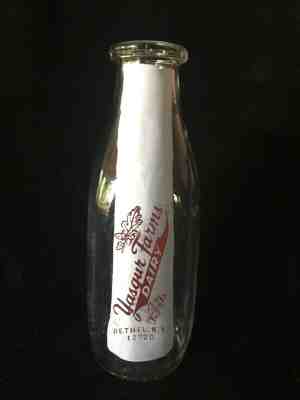 Genuine 1969 Woodstock Music Festival YASGUR FARMS DAIRY Milk Bottle with cap.