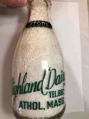 Highland Dairy, Athol, MA, W.H. Blackmer, Round Squat Qt ACL Milk Store Bottle