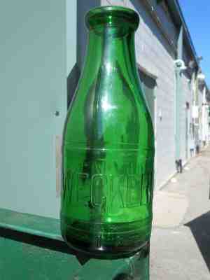 GREEN QUART MILK BOTTLE WECKERLE FARM DAIRY BUFFALO, NY