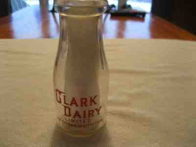 Clark Dairy WW-2 THERE LL ALWAYS BE AN ENGLAND HALF PINT MILK BOTTLE RARE