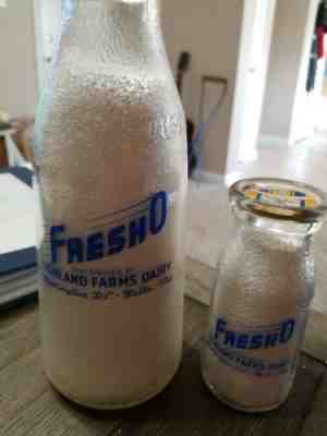 Fresh O Highland Farms Dairy Washington D.C. Baltimore MD Milk Bottle Qt, 1/2 PT