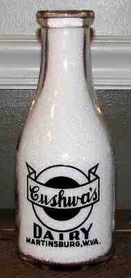 TRPQ RARE CUSHWA'S DAIRY MARTINSBURG, W.VA. BLACK PAINTED PYRO QUART MILK BOTTLE