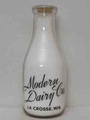 TRPQ Milk Bottle Modern Dairy Co La Crosse WI LA CROSSE COUNTY IRRADIATED Vit D