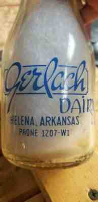 GERLACH DAIRY HELENA ARKANSAS PHILLIPS COUNTY STATE SPELLED OUT MILK BOTTLE TRPP