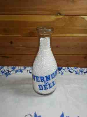 VTG Quart Milk Bottle Blue Store Bottle Vernon Dell Dairy 5cent  OHIO USA