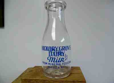 Hickory Grove Dairy Mt. Ulla, NC Pint Milk Bottle Rowan County Iredell  Harrison