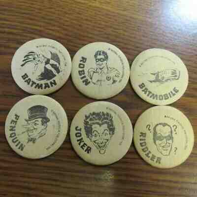 BATMAN 33mm diameter 6x Milk Bottle Caps 1966 Natl Periodical RARE DETROIT MICH