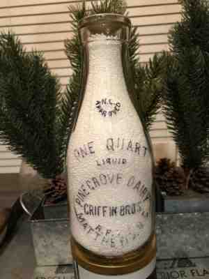 Pine Grove Dairy Quart Milk Bottle Matthews NC North Carolina Dairy