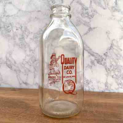 CLEAN Quality Dairy Company St. Louis Missouri HALF GALLON Milk Bottle Red Print