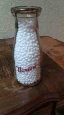 VINTAGE  BORDEN BOULEVARD  ONE THIRD QUART MILK BOTTLE DATED 1945