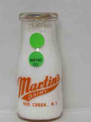 TRPHP Milk Bottle Martin Martin's Dairy Farm Red Creek NY WAYNE COUNTY 1955 RARE