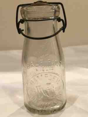 Milk Bottle With Metal Clamp Lid Half Pint Hampden Creamery Co Antique Dairy