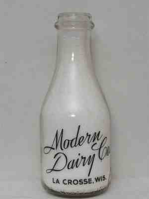 TRPQ Milk Bottle Modern Dairy Co La Crosse WI LA CROSSE COUNTY IRRADIATED Vit D