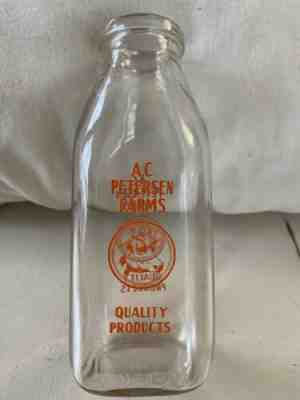 Vintage AC Petersen Farms Milk Bottle One Pint West Hartford CT