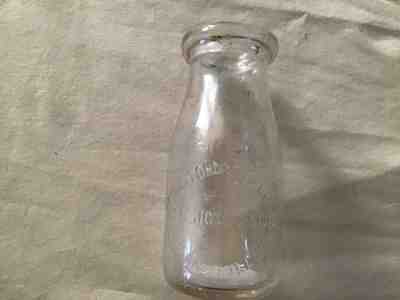 Vintage Mottohope Farm Chas. Jones Sons Highland Mills NY Milk Bottle Half Pint