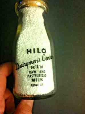 Hawaiian milk Hilo Dairymen's center with Disney characters 1/2 pint