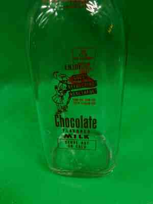 Vintage half pint milk bottle Chocolate flavored Milk **Milton Hershey  Farm, Pa
