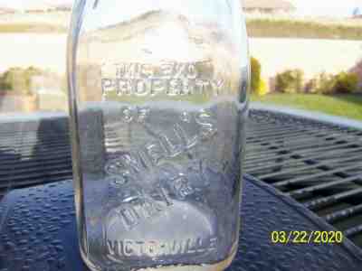 Snell’s Dairy Victorville Calif 1 pint embossed Blake-Hart square milk bottle