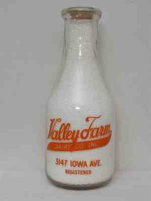 TRPQ Milk Bottle Valley Farm Dairy Co 3147 Iowa Ave St Louis MO Comical CHEF '40