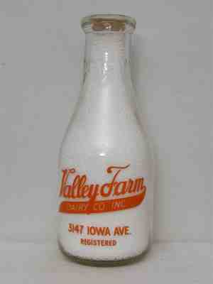 TRPQ Milk Bottle Valley Farm Dairy Co 3147 Iowa Ave St Louis MO St LOUIS COUNTY