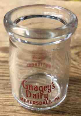 Rare GNAGEY’S DAIRY “BUTTERCUP” Creamer Bottle  MEYERSDALE PA ACL Pyro