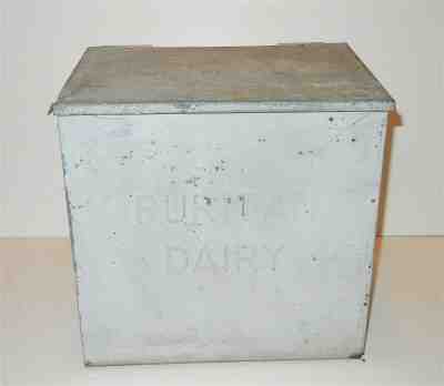 VINTAGE PURITAN DAIRY PERTH AMBOY NJ METAL MILK BOTTLE COOLER BOX