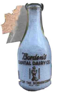 Vintage TRPQ BORDEN’S CAPITAL Dairy Co. Milk Dairy Bottle.