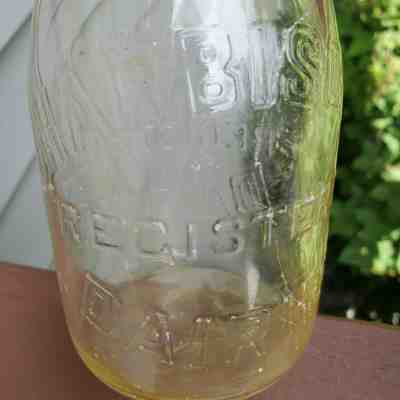 Vintage Milk Bottle HARBISONS Philadelphia PA Round Embossed Pint MTC TREP