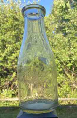 TREQ JOHN SCHLAFF CREAMERY CO BOTTLE DAIRY GLASS MILK DAIRY BOTTLE DETROIT, MICH