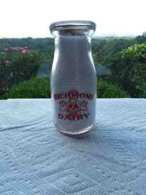 Richmond, VA Milk Bottle - Richmond Dairy War Time 1/2 Pint