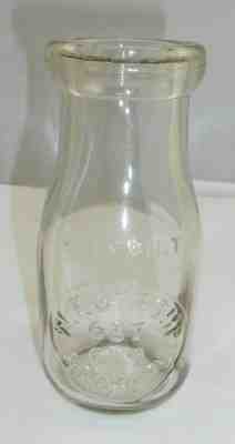 W.F Stroup 637 639 Briar PL Chicago ILL IL Illinois Milk Dairy Bottle 1/2 Pint