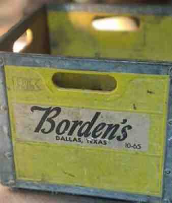 Vintage Borden's Dallas Texas Galvanized Metal Milk Crate