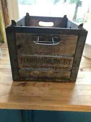 Square Quart Milk Bottle Crate Harrison Park Dairy GRAND RAPIDS MICHIGAN MICH MI