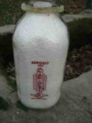 Lippincott's milk bottle - East Rochester,Ohio OH Columbiana County 1/2 gallon