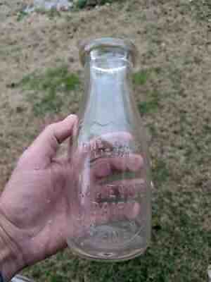 ONE PINT LAKESIDE DAIRY JENKINS Kentucky Embossed Milk Bottle