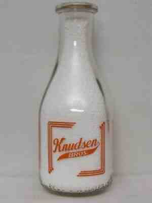 TRPQ Milk Bottle Knudsen Bros Dairy Farm Hartford CT HARTFORD COUNTY '50 3 TIMES