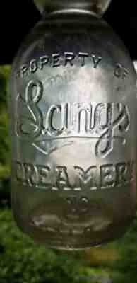 Fancy Script Lang's Creamery Cream Top Buffalo New York Quart Milk Bottle