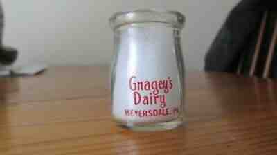 Gnagey's Dairy Meyersdale Pa. Creamer - Buttercup