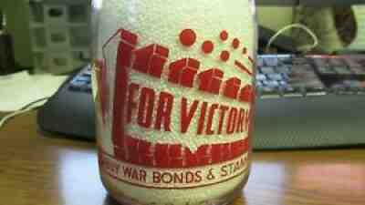 Omaha, Nebraska Roberts Dairy WAR BOND SLOGAN TRPQ Milk Bottle NEB NEBR NE