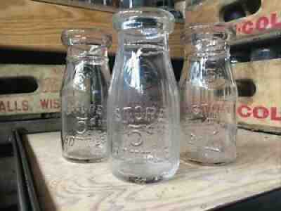 3 Vintage Half Pint Universal Store Glass Milk Dairy Bottles 5 Cent Deposit