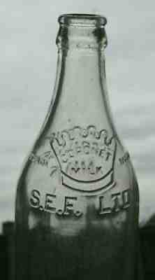 1950s CORONET SEF United Dairies Petersfield steri milk bottle flower vase