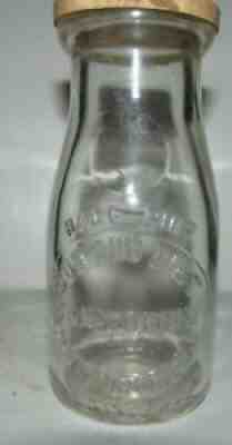 vintage 1/2 pint embossed Milk bottle Sun & Diet Sanatorium East aurora, N.Y.