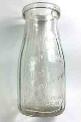 Michigan State College ( M.S.U. ) East Lansing, Mich. Half Pint MILK BOTTLE