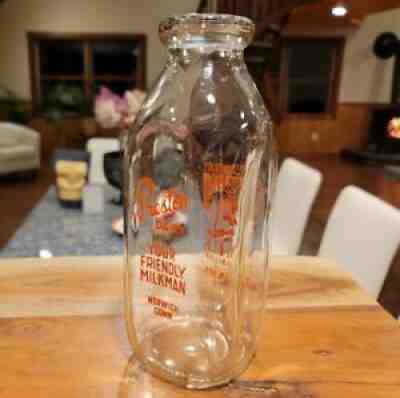 Rare ANTIQUE Glass Milk Bottle PRESTON DAIRY Farm NORWICH, CT 1QT â??US