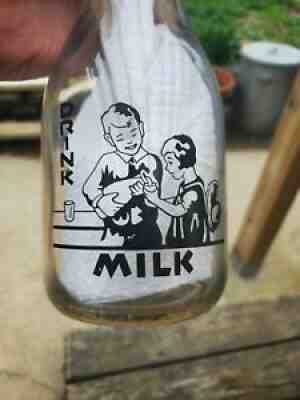 RARE BEDFORD DAIRY CO BEDFORD INDIANA QUART MILK BOTTLE BLACK PRYO