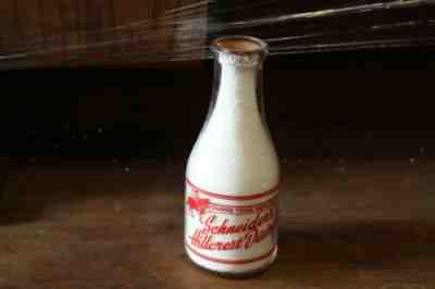 TRPQ Schneider's Hillcrest Dairy, Pittsburgh, PA. Milk Bottle, Rare