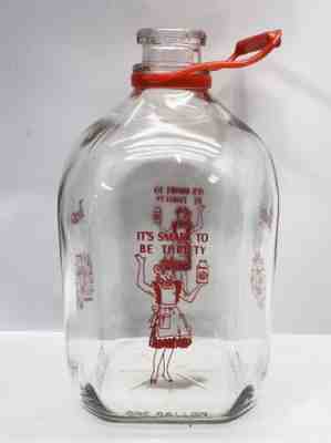 RARE FOUR SIDED Vintage Borden's One Gallon Glass Milk Bottle Jug SQUARE  ELSIE