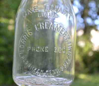 Vintage Norris Creamery Harriman, TN embossed Quart Milk Tennessee Tenn Bottle