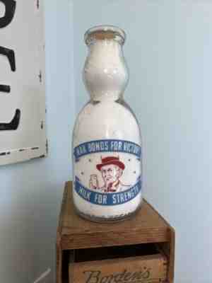 TRPQCT WWII War Slogan Milk Bottle - Supreme Milk & Cream Co - Perth Amboy, NJ